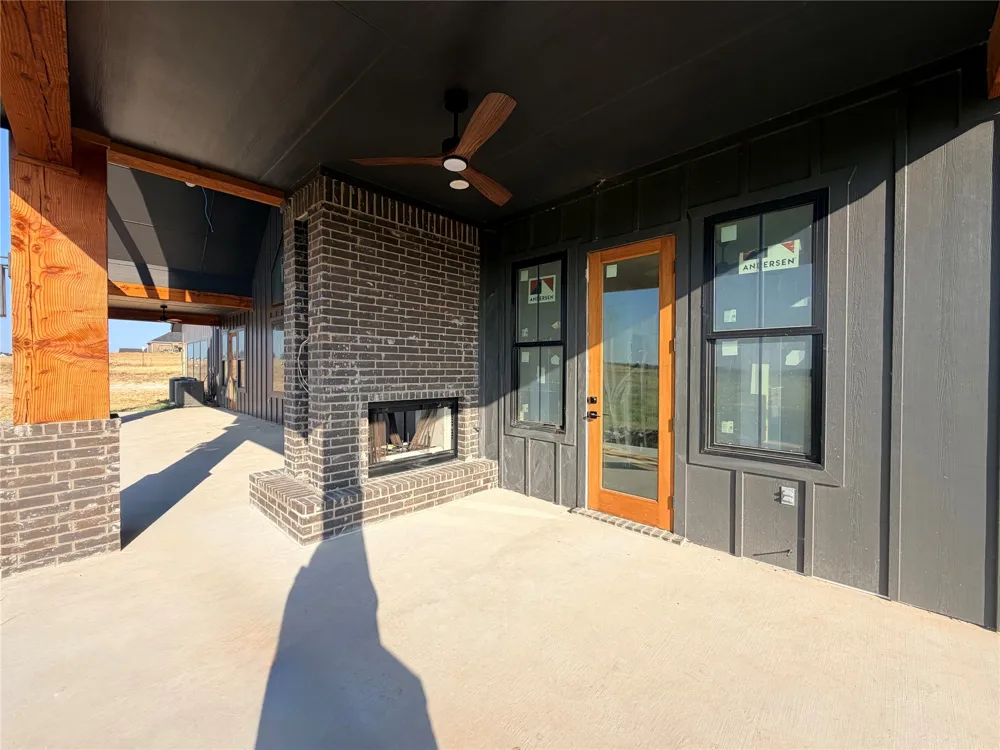 Monarch Court Poolville, TX 76487
