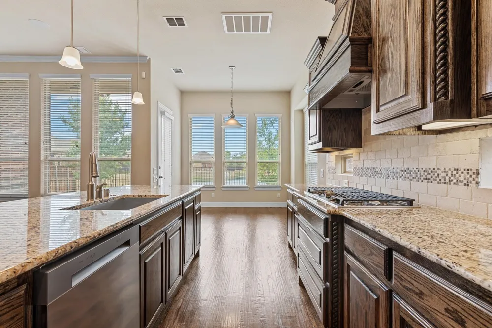 3759 Legends Path Flower Mound, TX 75028