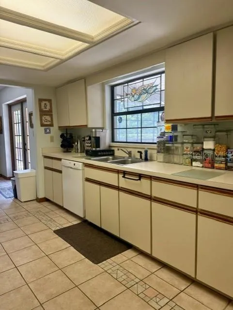 33322 COUNTY ROAD 437 Sorrento, FL 32776
