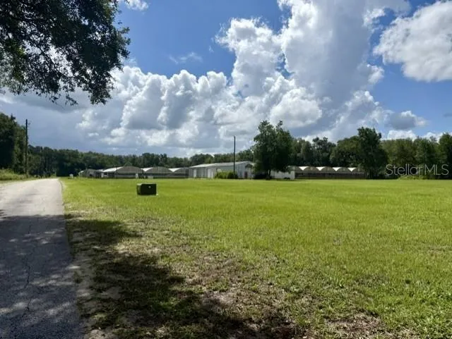 33322 COUNTY ROAD 437 Sorrento, FL 32776