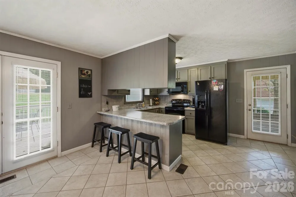 2516 Corolla Hills Drive Lenoir, NC 28645