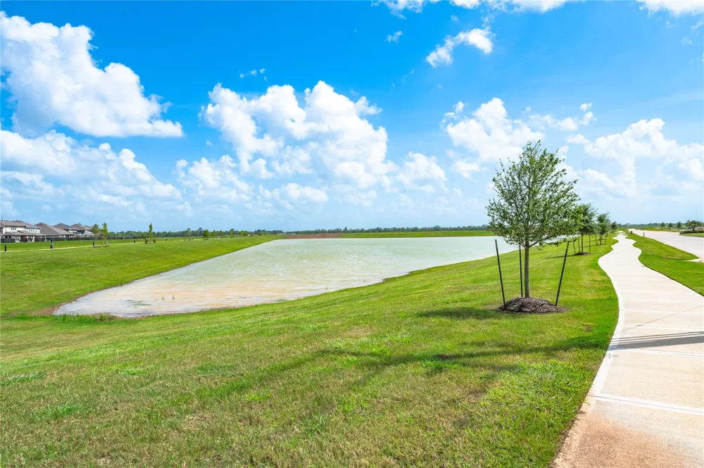 2805 Fountain Woods Drive League City, TX 77573
