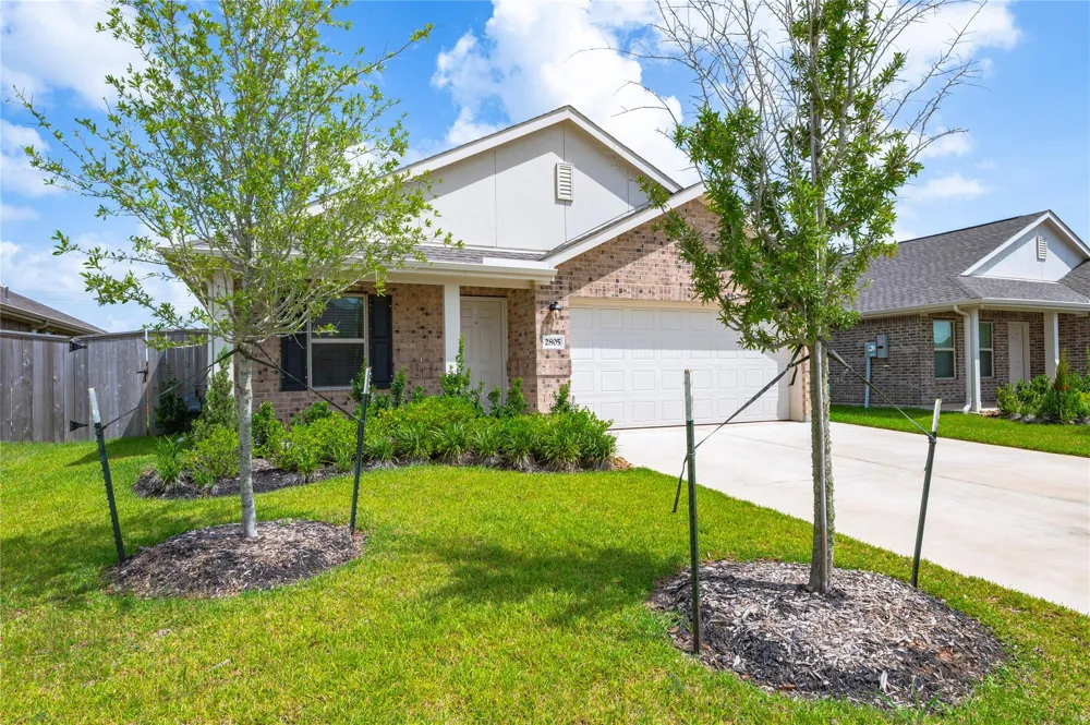 2805 Fountain Woods Drive League City, TX 77573