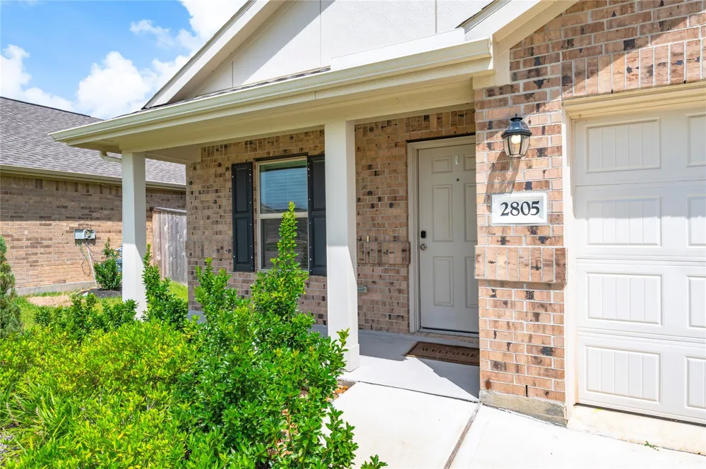 2805 Fountain Woods Drive League City, TX 77573