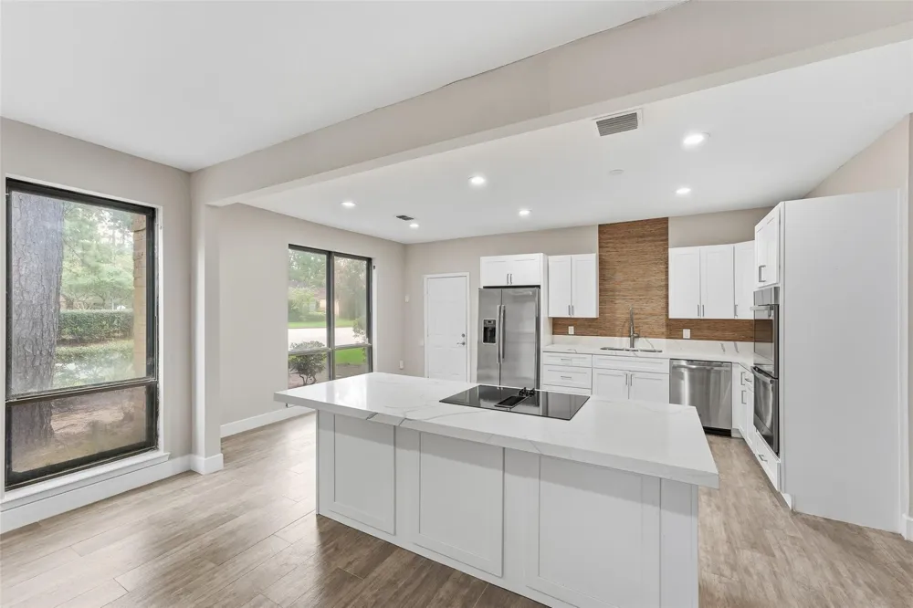 3111 Breezy Pines Court Kingwood, TX 77339