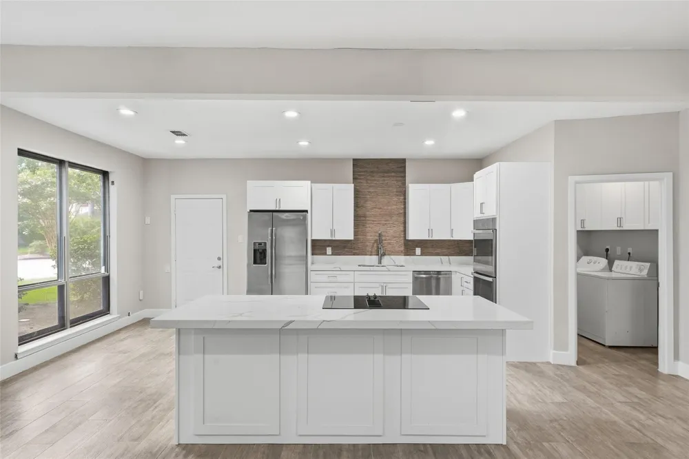 3111 Breezy Pines Court Kingwood, TX 77339