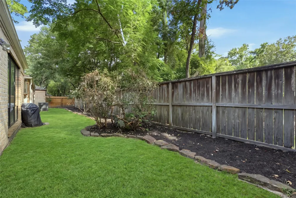 3111 Breezy Pines Court Kingwood, TX 77339