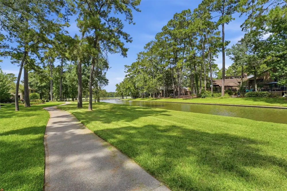 3111 Breezy Pines Court Kingwood, TX 77339