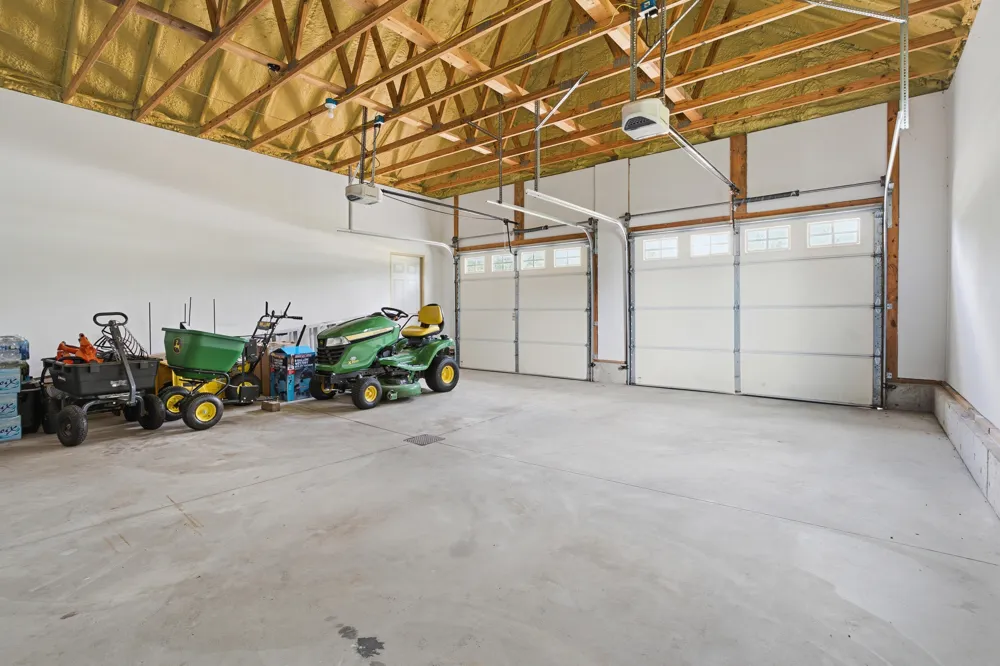 403 Tulip Drive Three Oaks, MI 49128