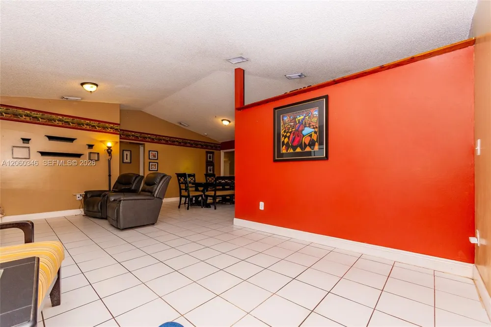 14851 SW 59th St Miami, FL 33193