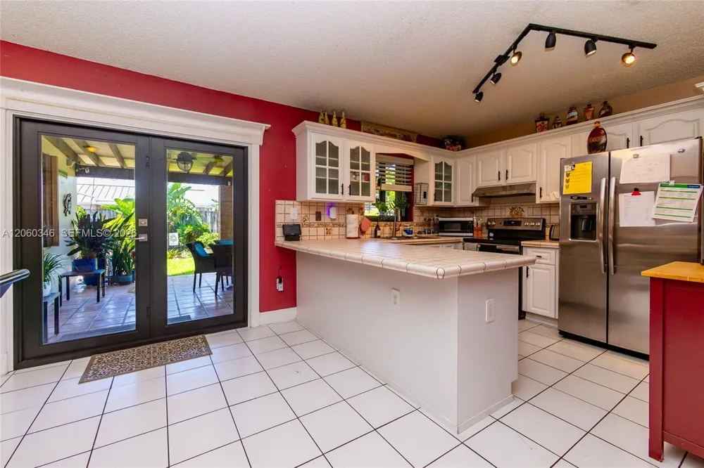 14851 SW 59th St Miami, FL 33193