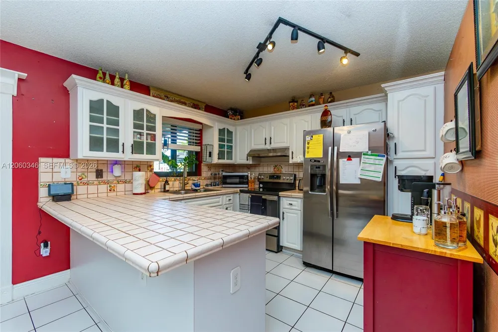14851 SW 59th St Miami, FL 33193