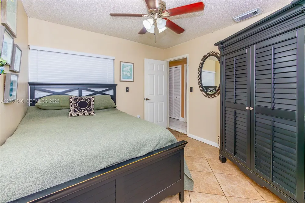 14851 SW 59th St Miami, FL 33193