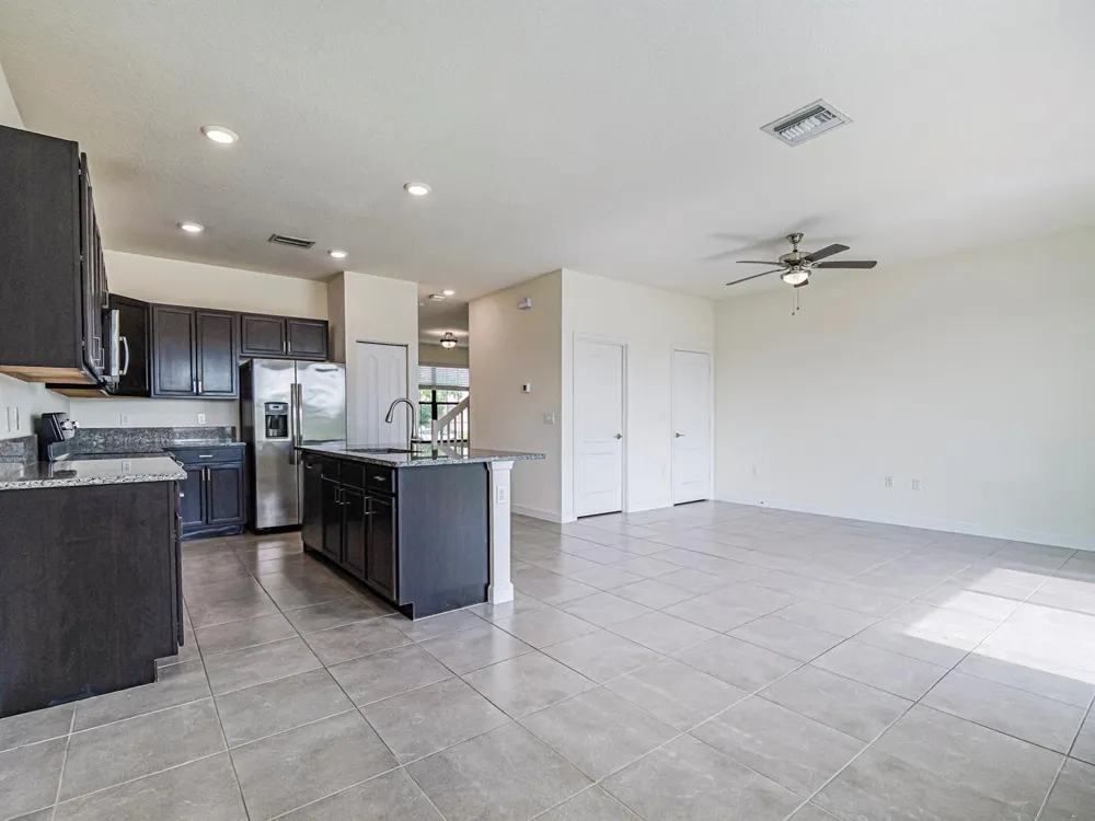 10092 W VILLA CIRCLE Vero Beach, FL 32966