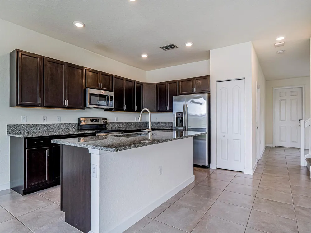 10092 W VILLA CIRCLE Vero Beach, FL 32966