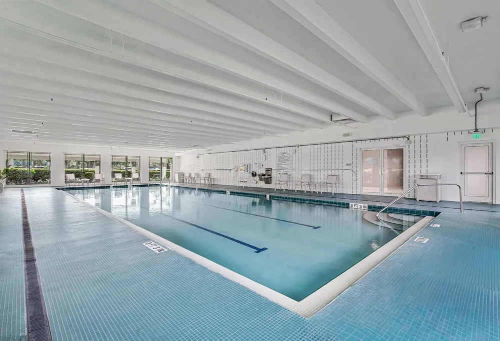 7027 Summer Tree Drive #201 Boynton Beach, FL 33437