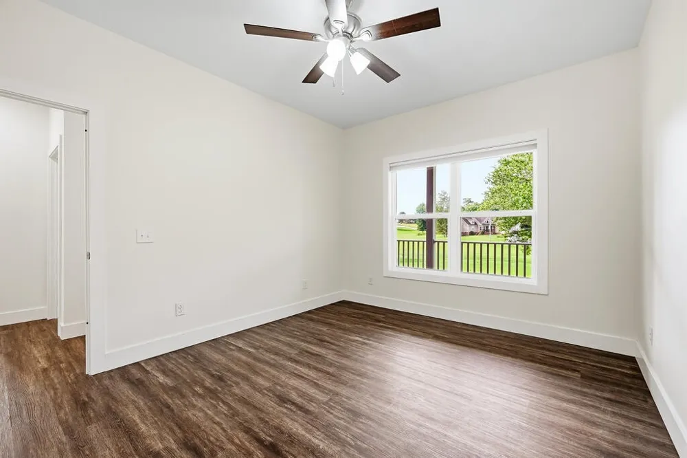 158 Honeysuckle Ln Sparta, TN 38583