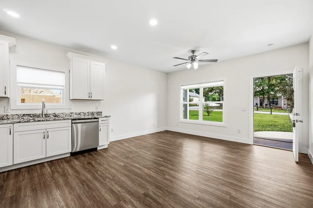 158 Honeysuckle Ln Sparta, TN 38583