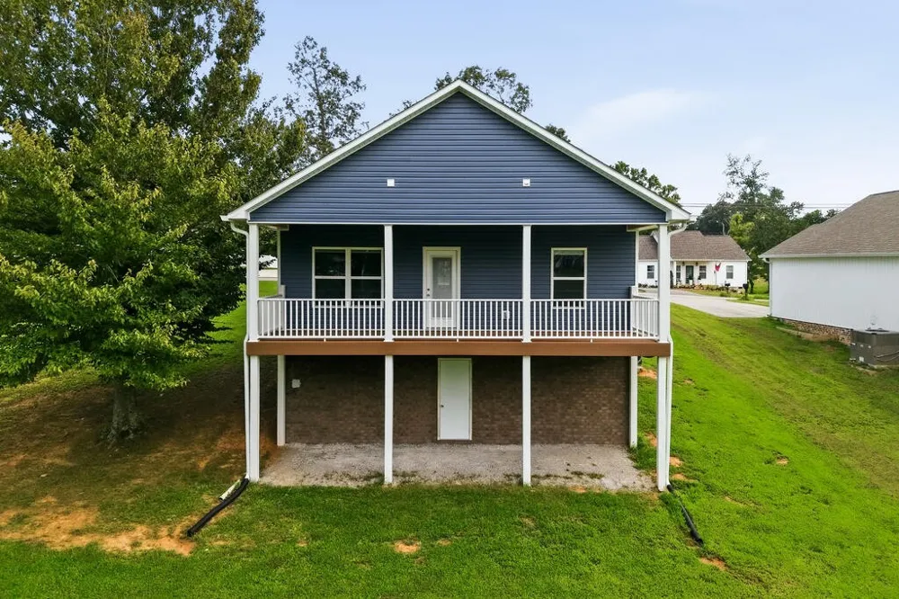 158 Honeysuckle Ln Sparta, TN 38583