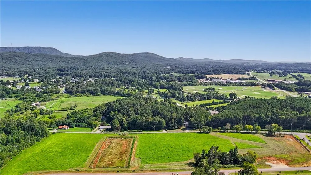 114 PALISADE DRIVE Rydal, GA 30171