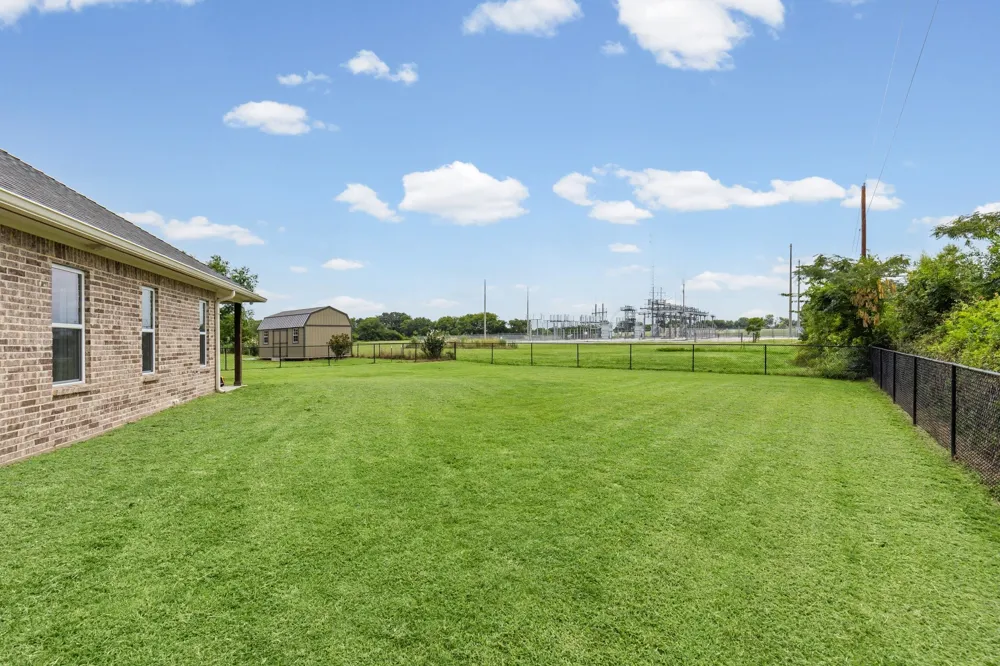 228 Mill Street Emory, TX 75440