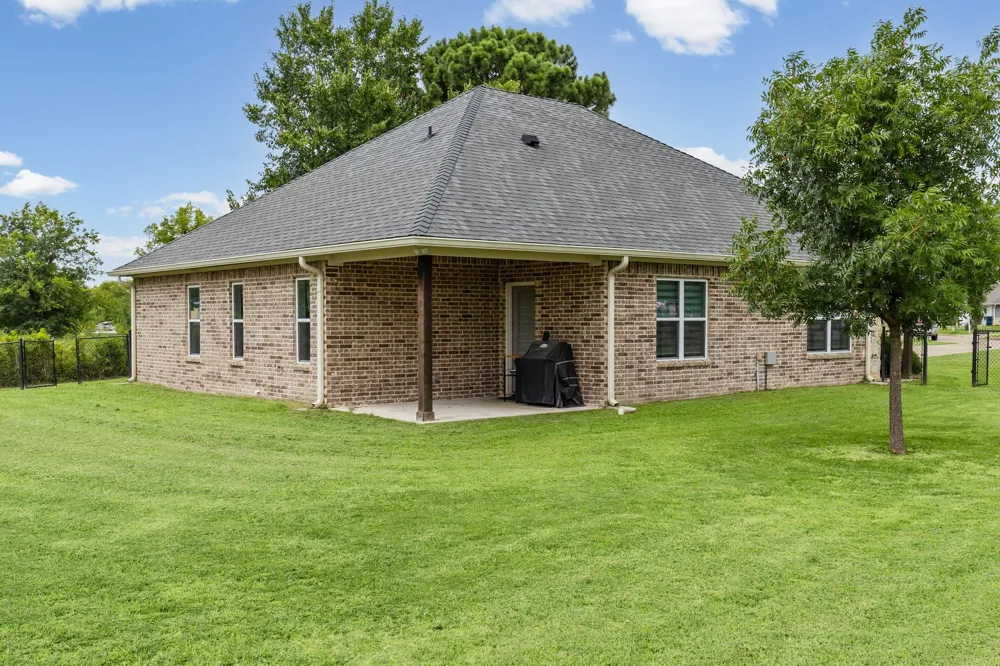 228 Mill Street Emory, TX 75440