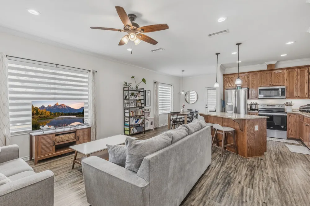 228 Mill Street Emory, TX 75440