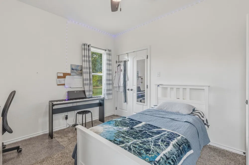 228 Mill Street Emory, TX 75440