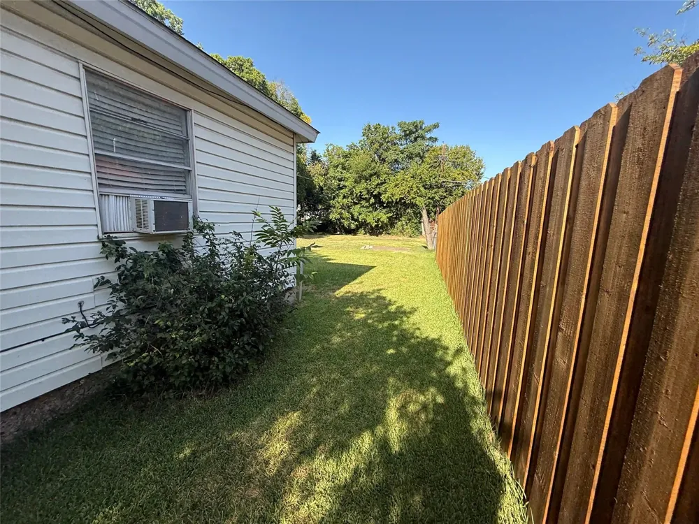 3008 Ballinger Drive Garland, TX 75041