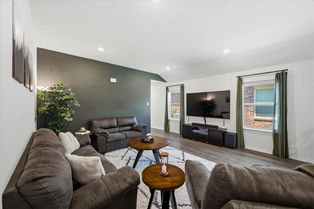 2560 Russell Street Crandall, TX 75114