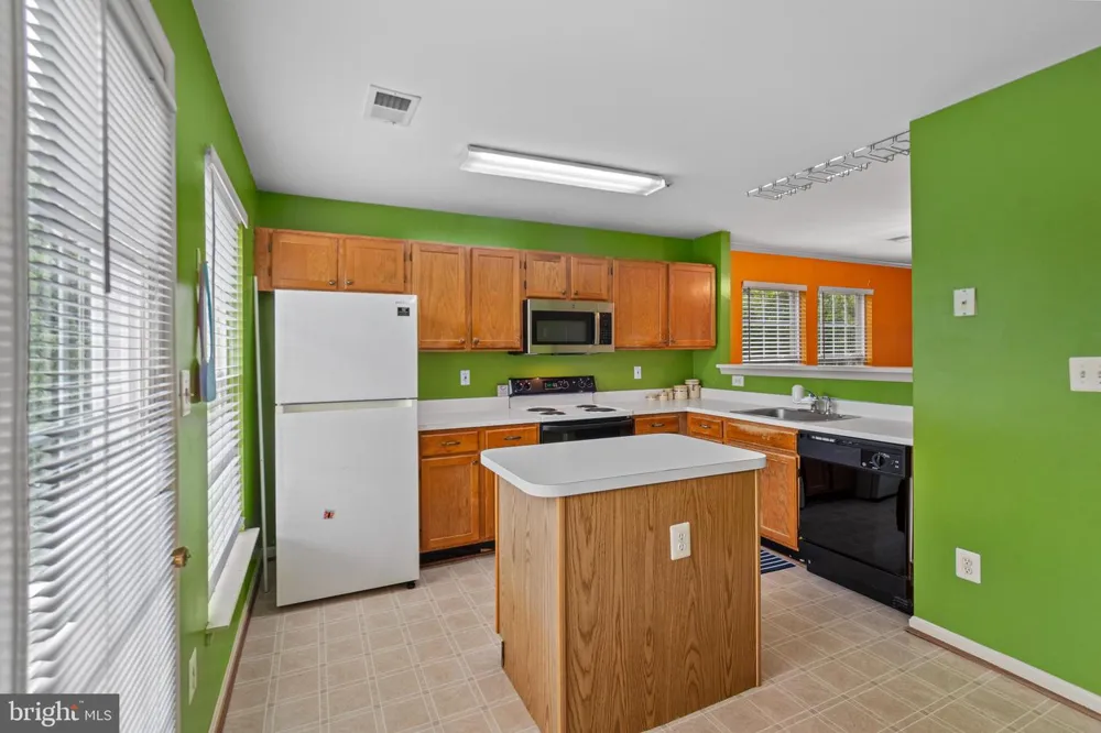 1703 FALLOWFIELD COURT Crofton, MD 21114
