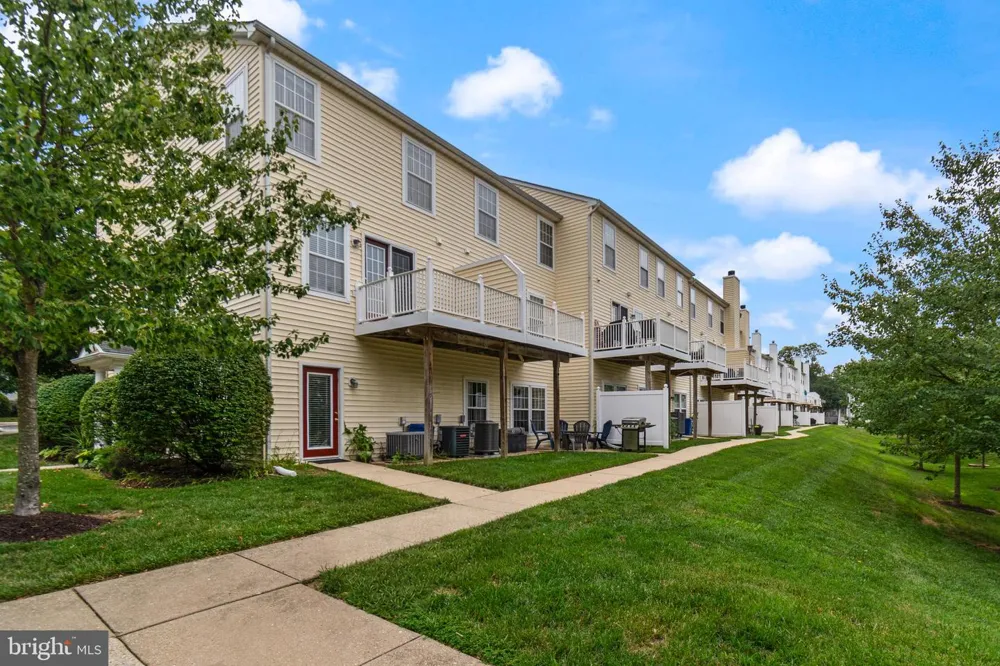 1703 FALLOWFIELD COURT Crofton, MD 21114