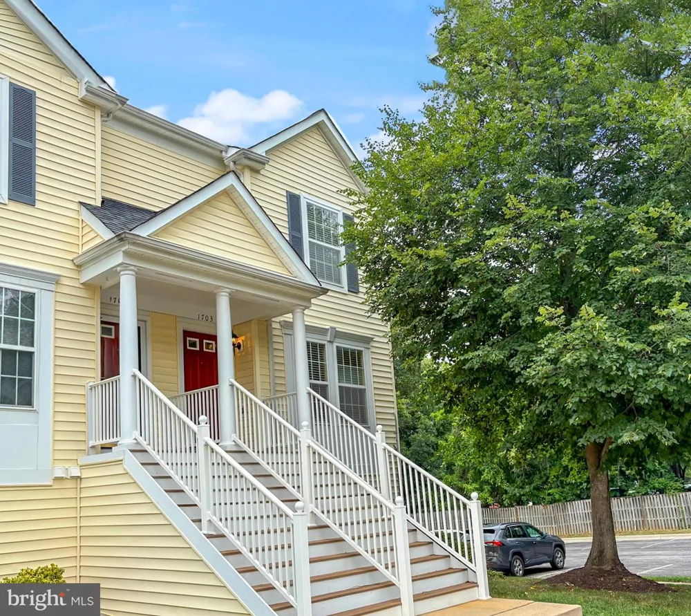 1703 FALLOWFIELD COURT Crofton, MD 21114