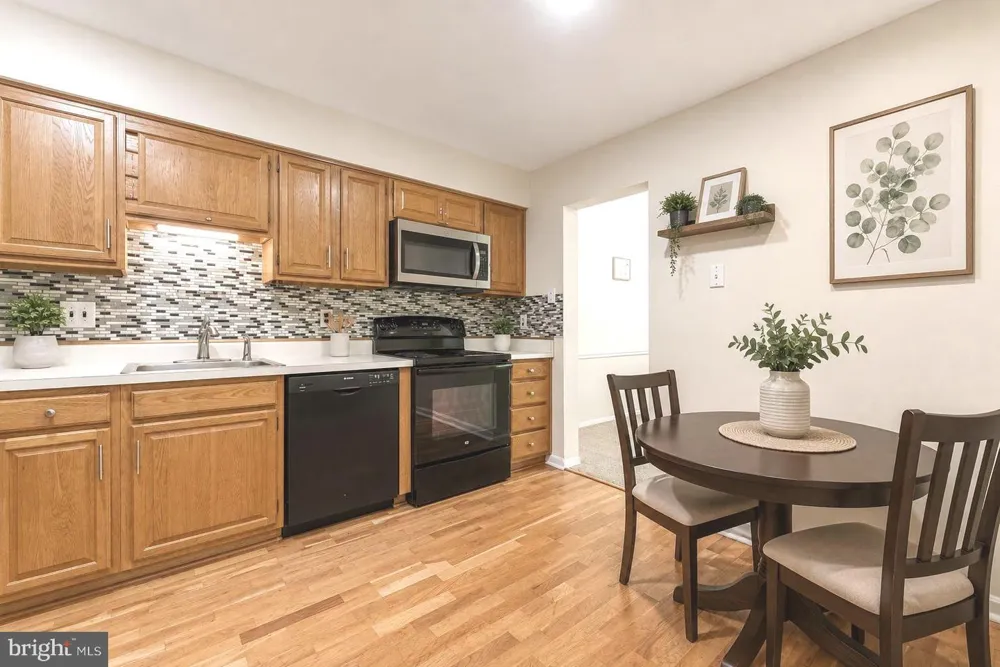 11 CHATEAU CIRCLE Chesterbrook, PA 19087