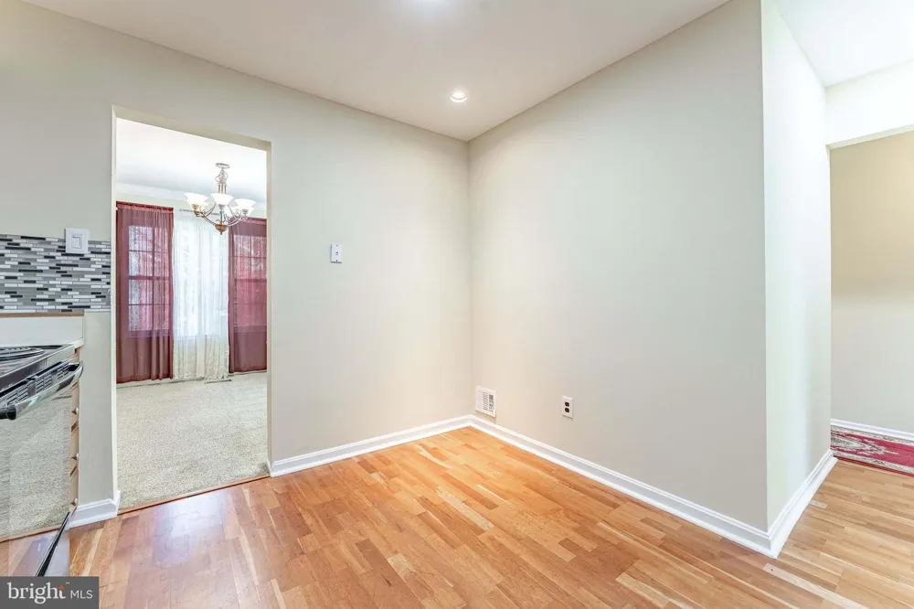 11 CHATEAU CIRCLE Chesterbrook, PA 19087
