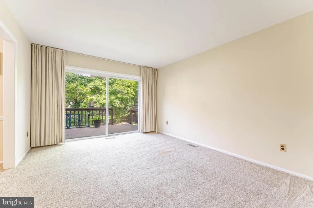 11 CHATEAU CIRCLE Chesterbrook, PA 19087