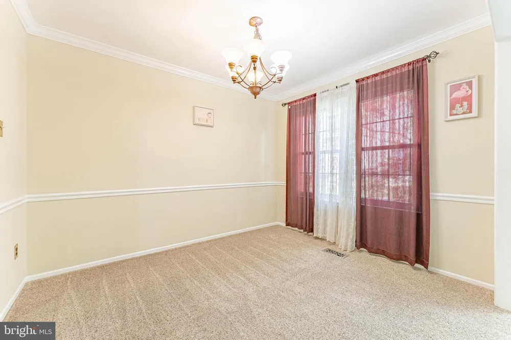 11 CHATEAU CIRCLE Chesterbrook, PA 19087
