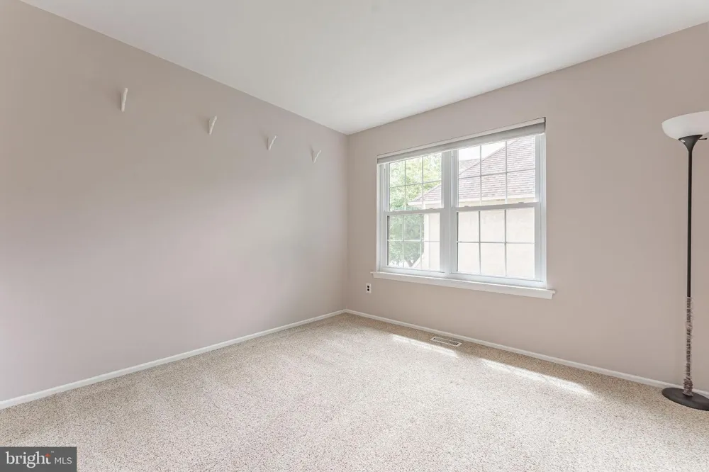 11 CHATEAU CIRCLE Chesterbrook, PA 19087