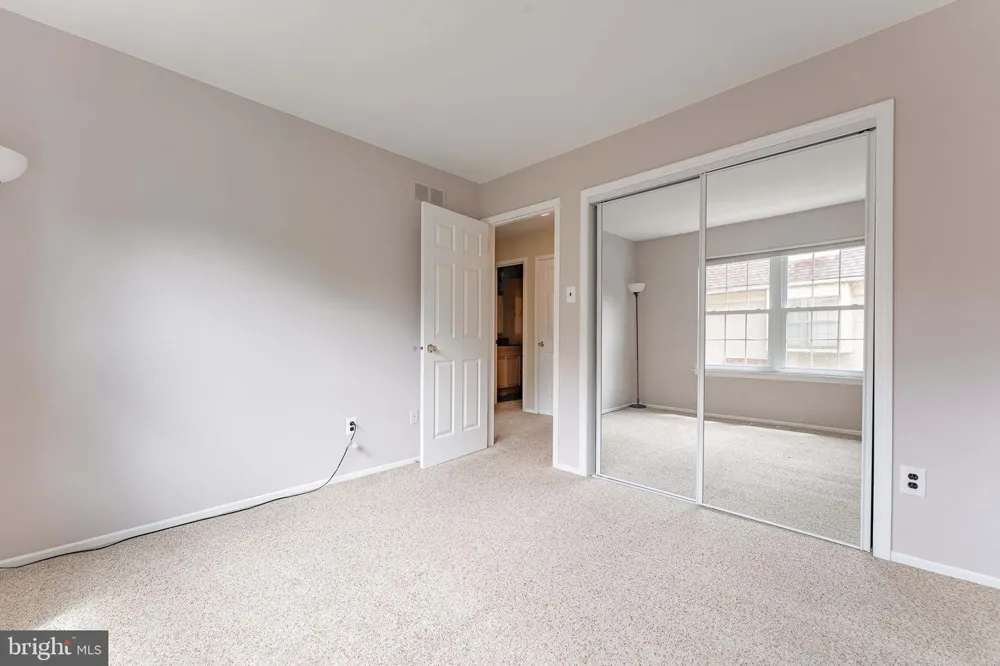 11 CHATEAU CIRCLE Chesterbrook, PA 19087