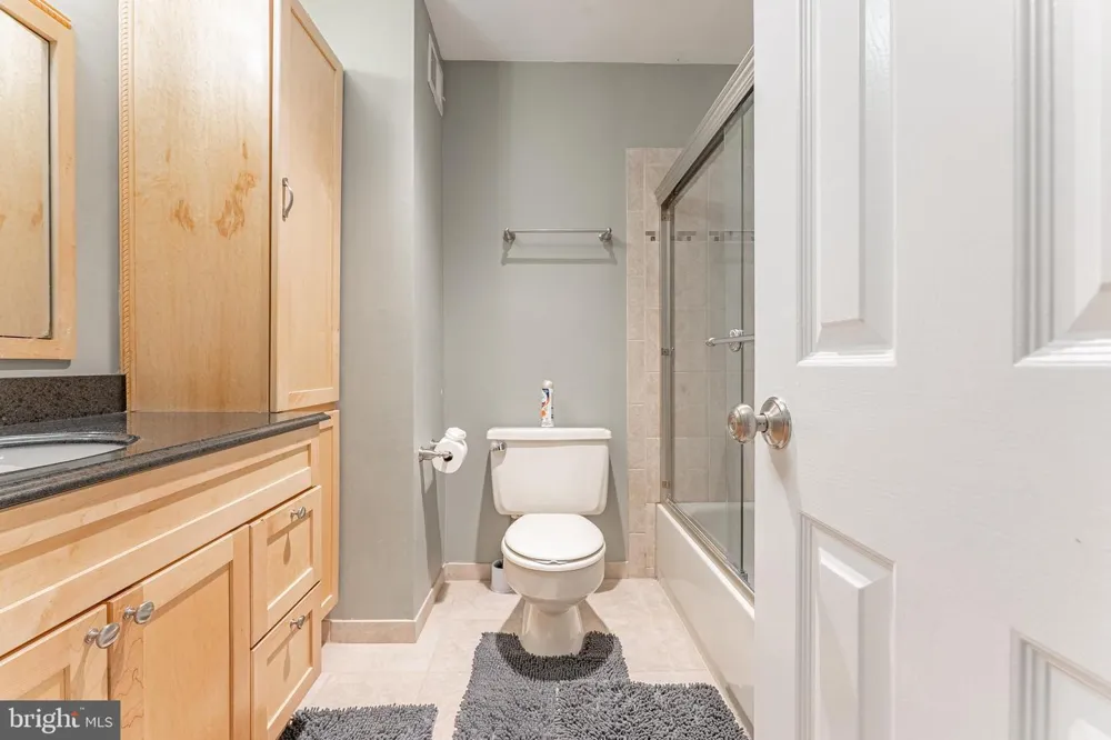 11 CHATEAU CIRCLE Chesterbrook, PA 19087