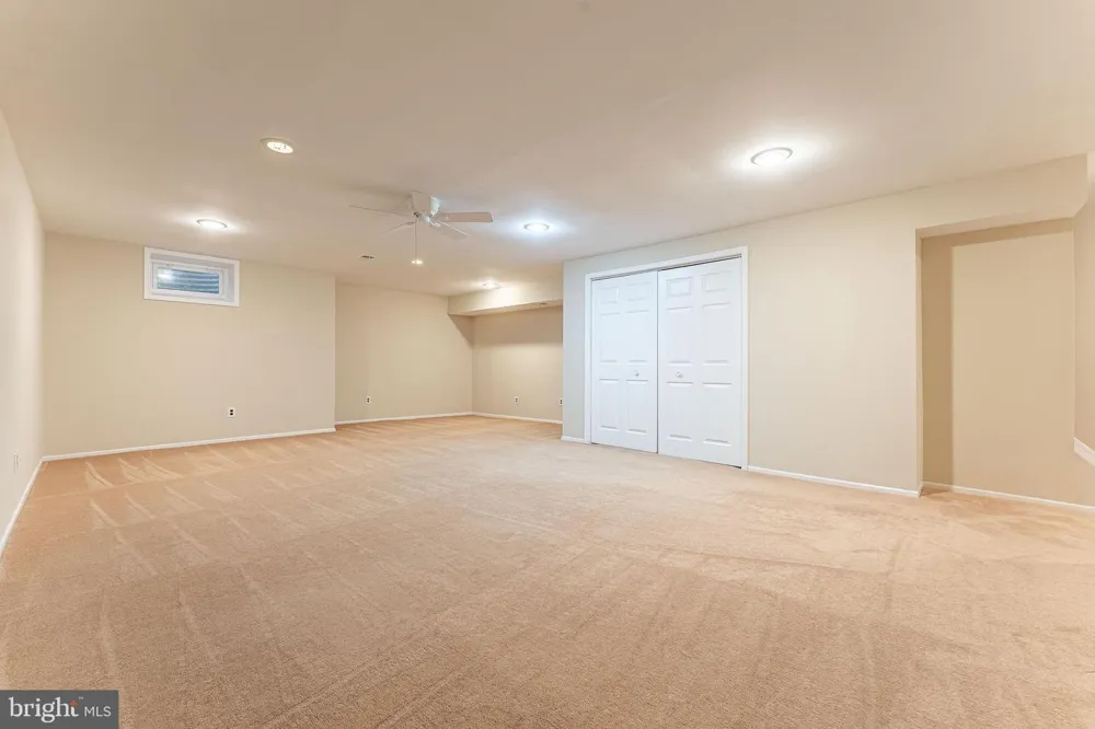 11 CHATEAU CIRCLE Chesterbrook, PA 19087