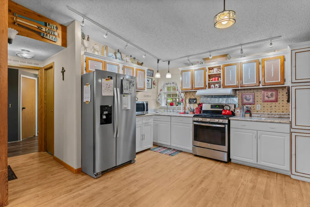 8242 Spruce Drive Reading, MI 49274