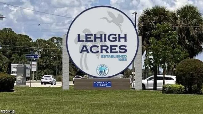 Snead Drive Lehigh Acres, FL 33973