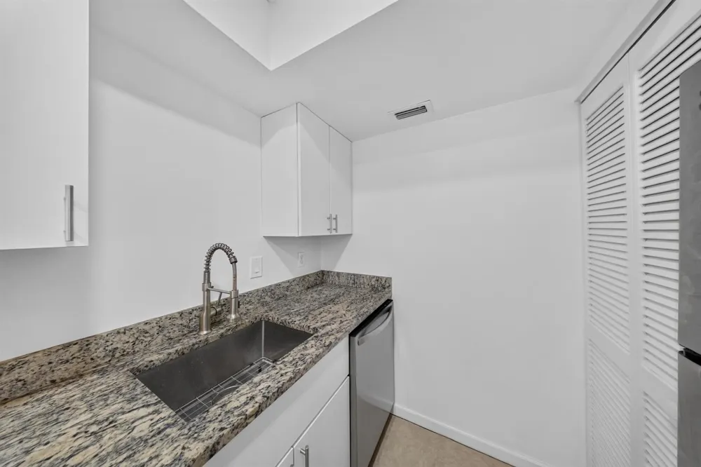 2811 Stoneway Lane #A Fort Pierce, FL 34982