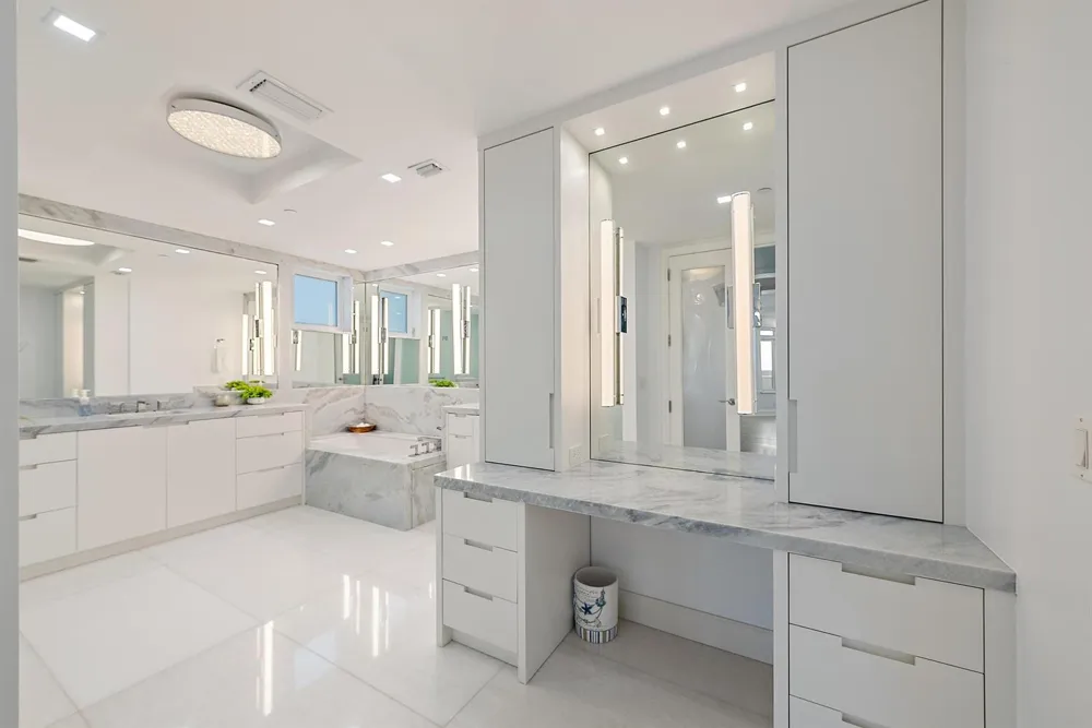 2070 Ocean Boulevard #PH4 Boca Raton, FL 33431