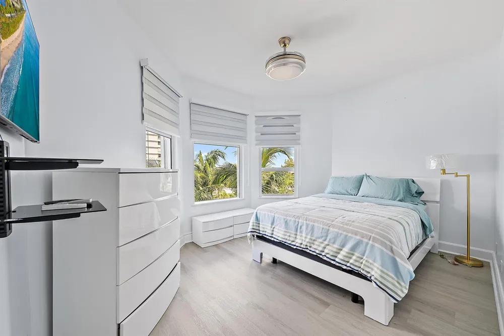 2070 Ocean Boulevard #PH4 Boca Raton, FL 33431