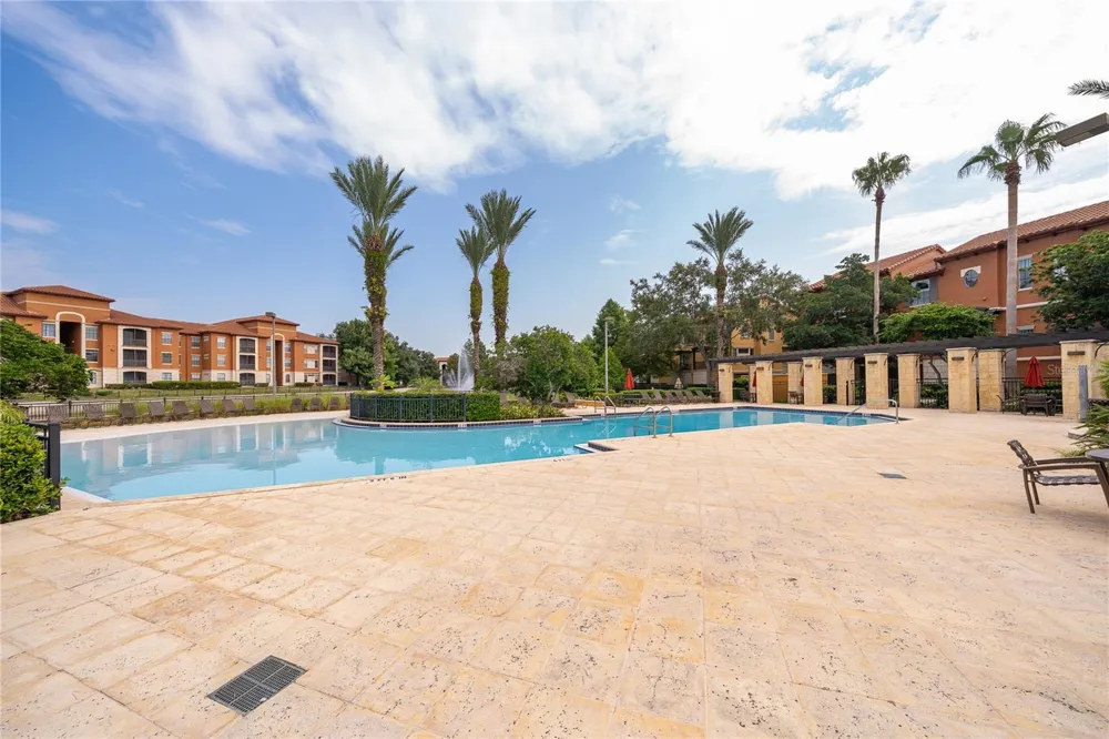 6141 METROWEST BOULEVARD #305 Orlando, FL 32835