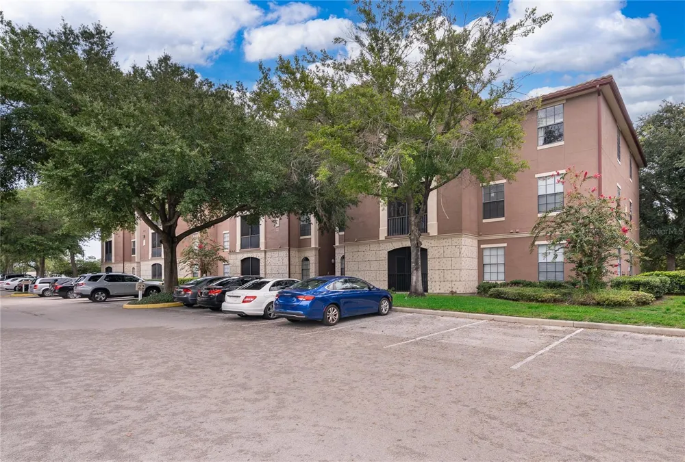 6141 METROWEST BOULEVARD #305 Orlando, FL 32835