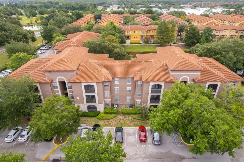 6141 METROWEST BOULEVARD #305 Orlando, FL 32835