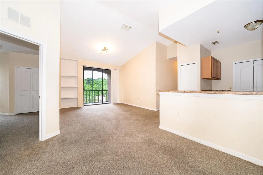 6141 METROWEST BOULEVARD #305 Orlando, FL 32835